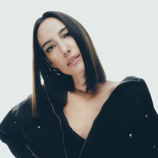 Amélie Lens
